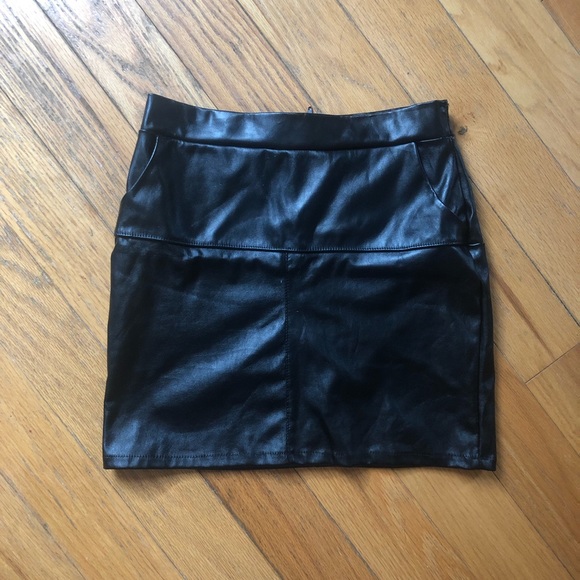Windsor Dresses & Skirts - Faux leather mini skirt